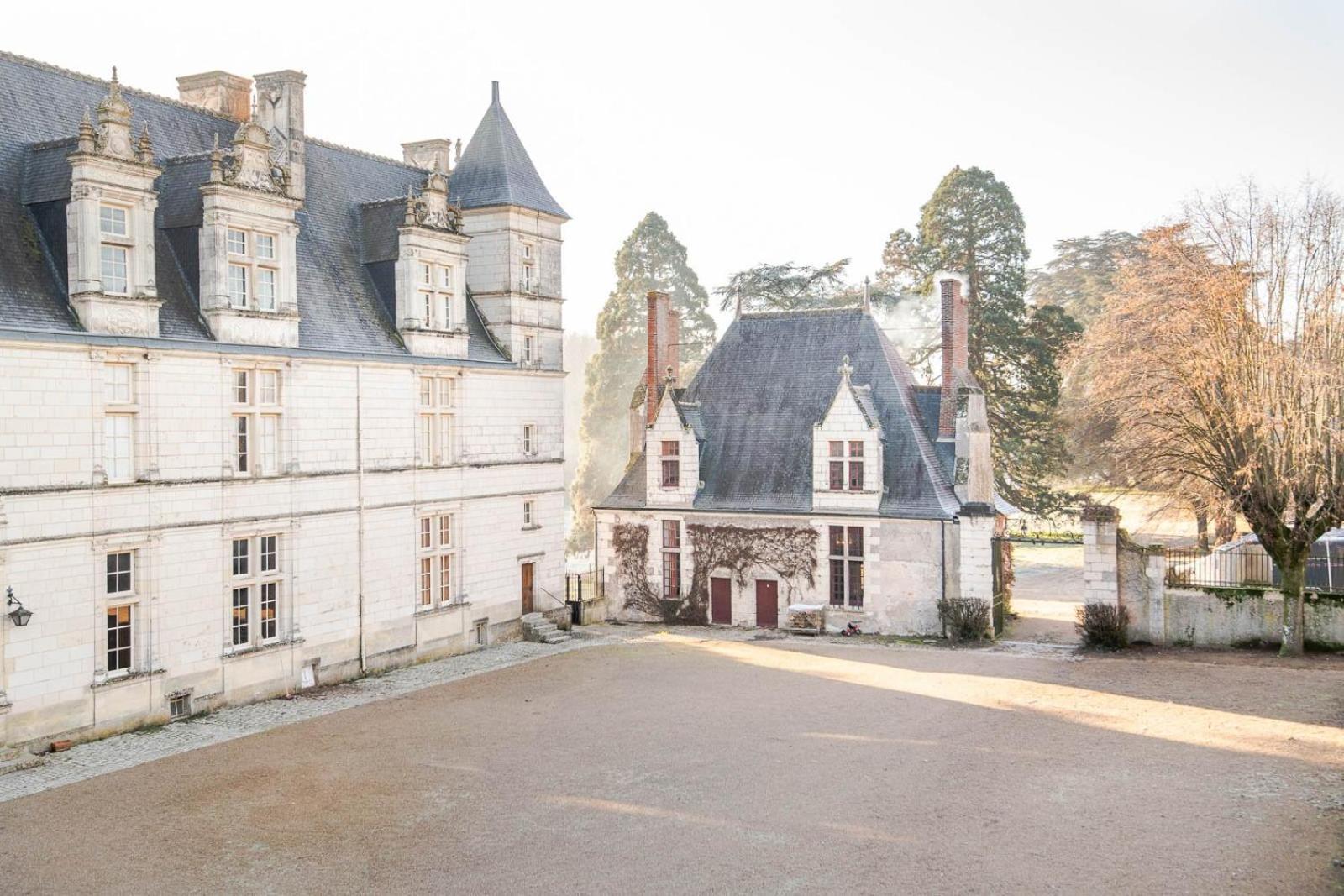 16Th Century Hunting Lodge - Chateau De Nitray Athee-sur-Cher Exterior photo